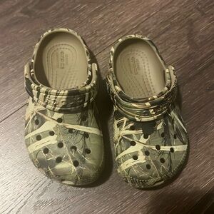 Toddler Camo Crocs